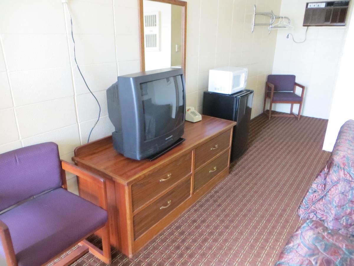 Deluxe Inn/Extended Stay - Council Bluffs Carter Lake Kültér fotó