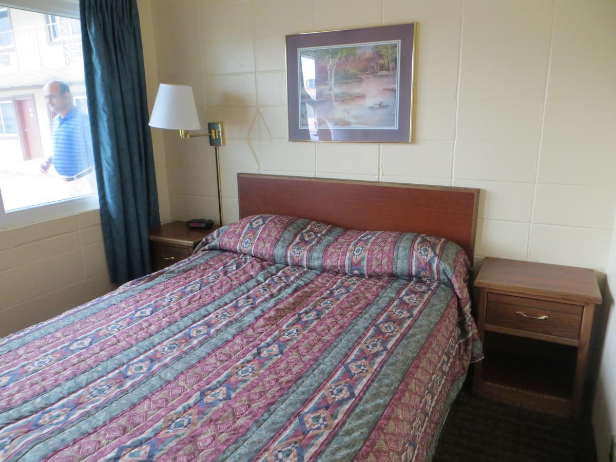 Deluxe Inn/Extended Stay - Council Bluffs Carter Lake Szoba fotó